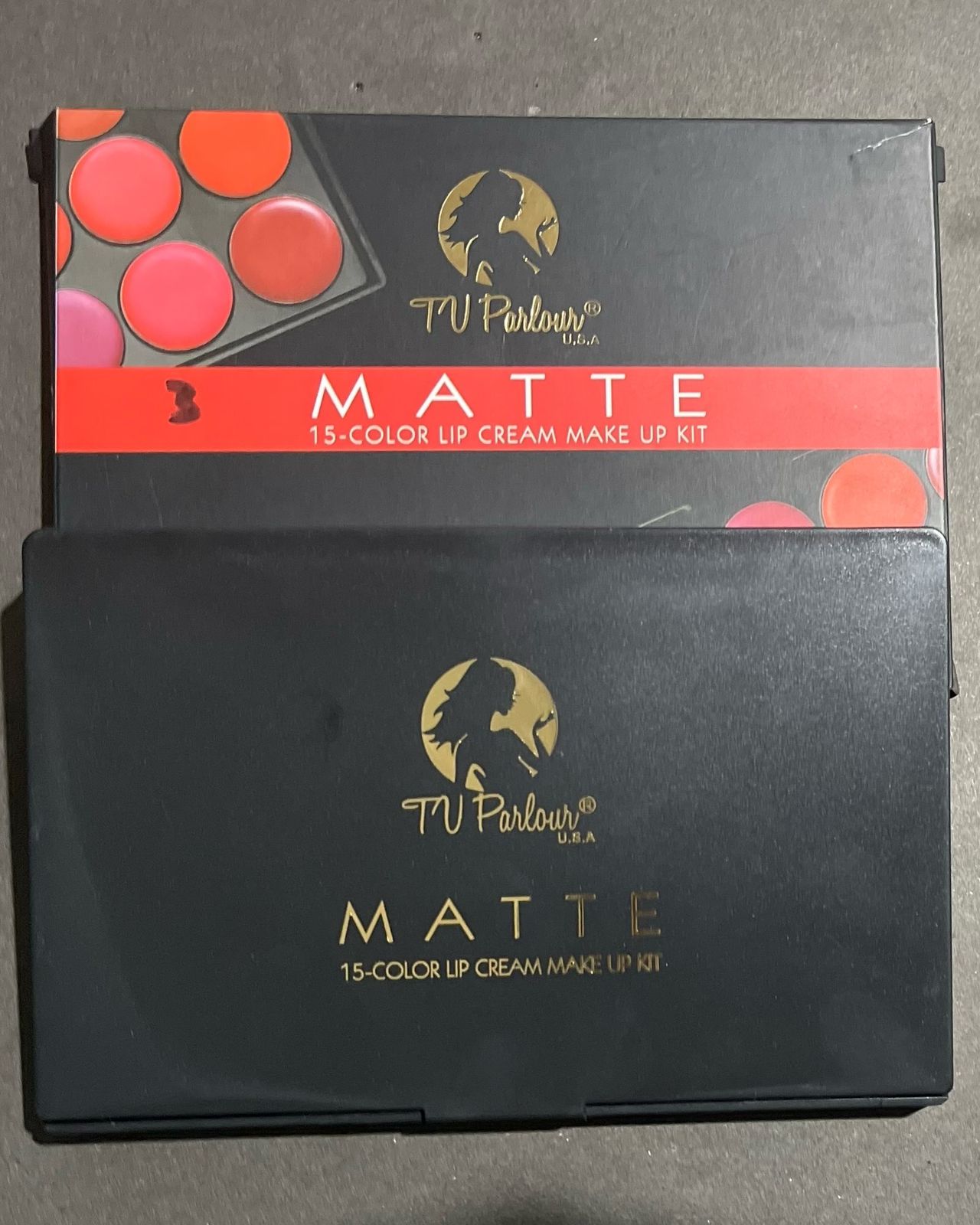 Pink, Red & Orange Shades Blush, Contour & Eyes Kit – 12 Bold, Radiant, and Flawlessly Sculpted