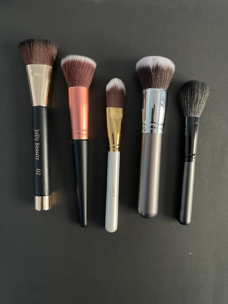 Super Soft Makeup Brushes – Flawless Application & Luxurious Feel