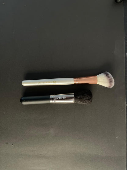 Super Soft Makeup Brushes – Flawless Application & Luxurious Feel