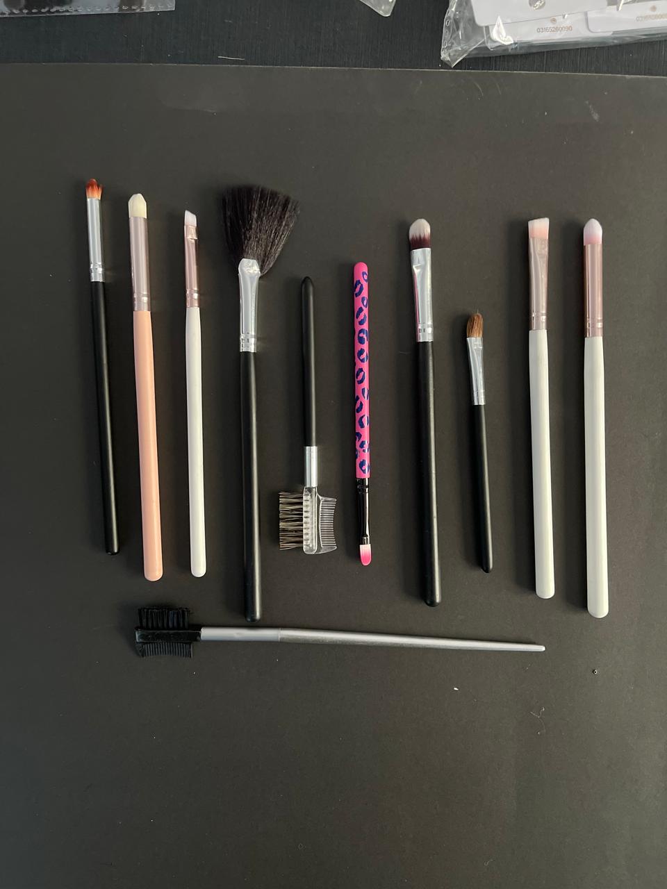 Super Soft Makeup Brushes – Flawless Application & Luxurious Feel